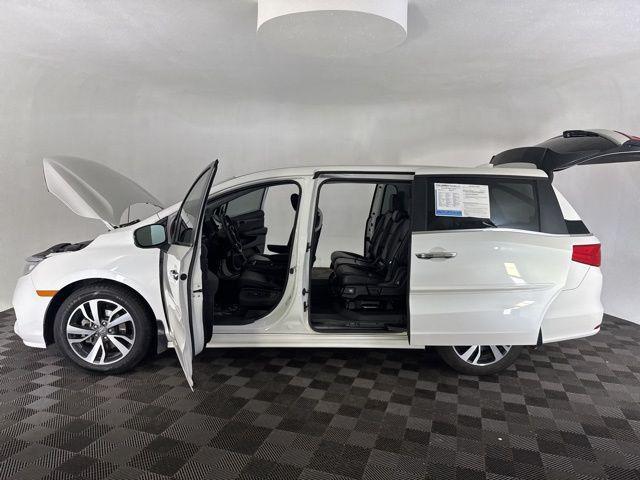 used 2022 Honda Odyssey car, priced at $28,000