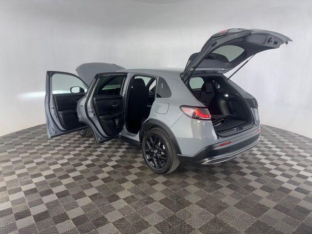 used 2025 Honda HR-V car, priced at $27,800