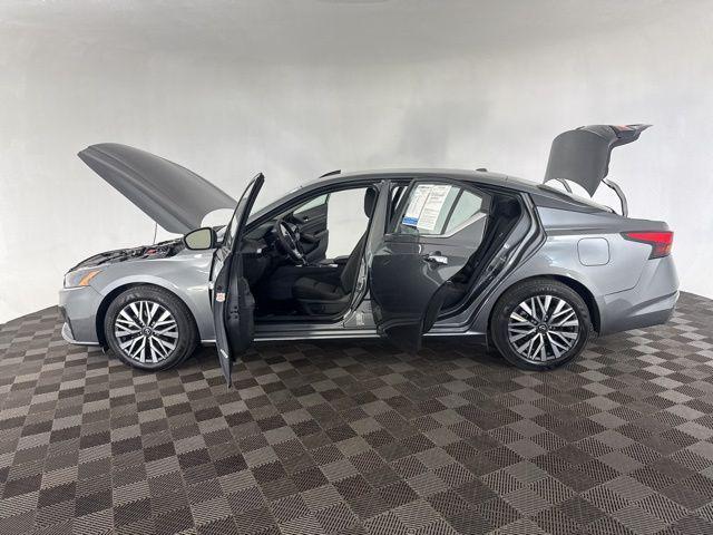 used 2024 Nissan Altima car, priced at $18,500