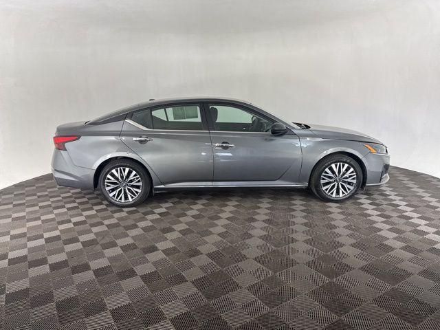 used 2024 Nissan Altima car, priced at $18,500