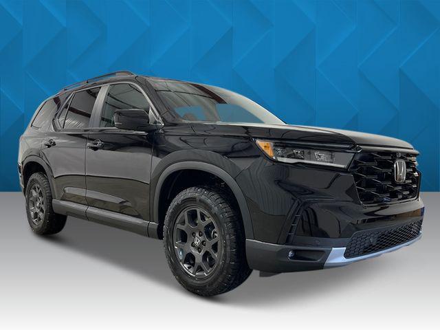 new 2025 Honda Pilot car, priced at $47,933