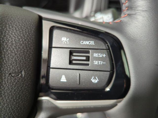 new 2026 Honda Odyssey car, priced at $43,593