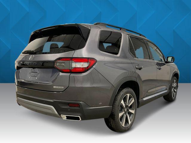 new 2025 Honda Pilot car, priced at $48,550