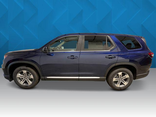 new 2025 Honda Pilot car, priced at $44,550