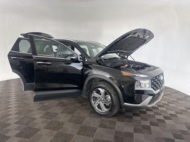 used 2023 Hyundai Santa Fe car, priced at $22,000