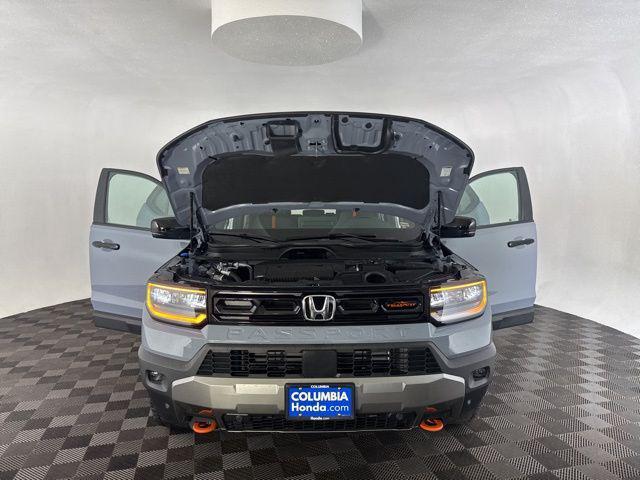 used 2026 Honda Passport car, priced at $43,000