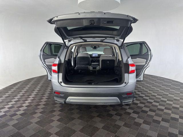 used 2023 Honda Pilot car, priced at $45,200