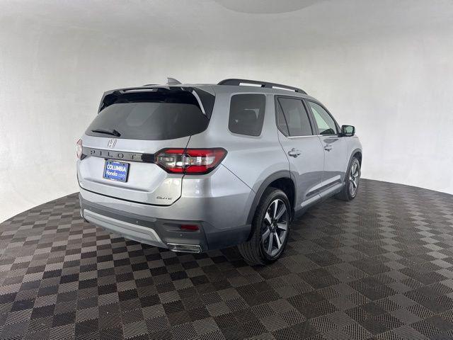 used 2023 Honda Pilot car, priced at $45,200