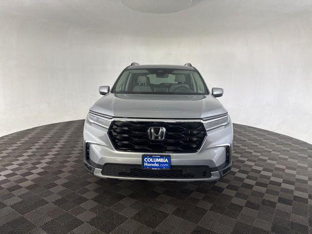used 2023 Honda Pilot car, priced at $45,200