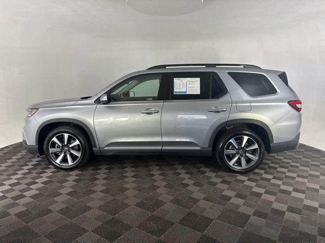 used 2023 Honda Pilot car, priced at $45,200