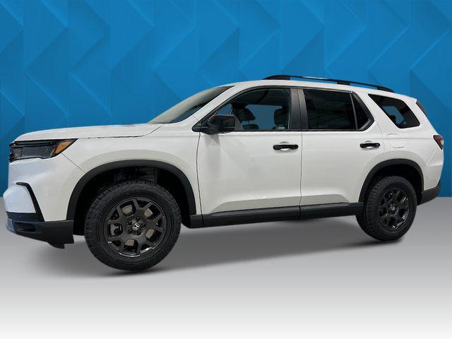 new 2025 Honda Pilot car, priced at $49,360