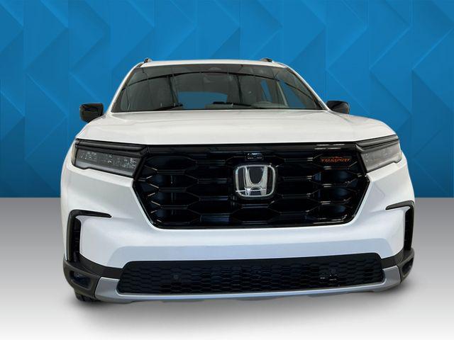 new 2025 Honda Pilot car, priced at $49,360