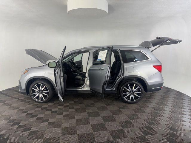 used 2022 Honda Pilot car, priced at $33,500