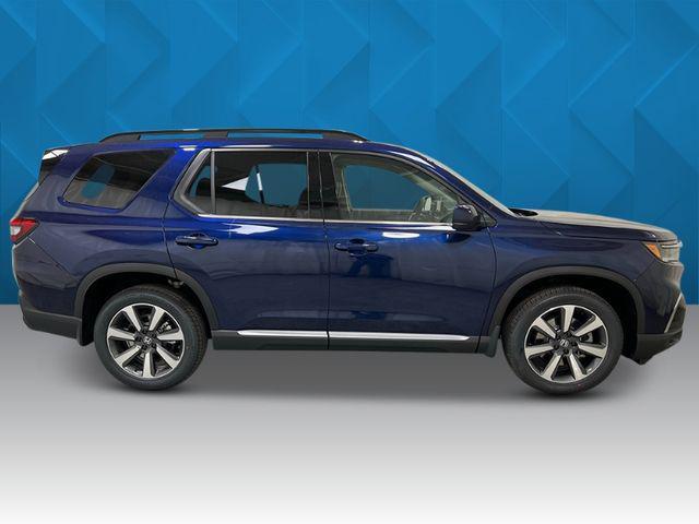 new 2025 Honda Pilot car, priced at $47,327