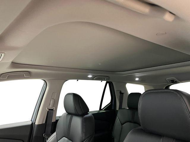 new 2025 Honda Pilot car, priced at $47,327