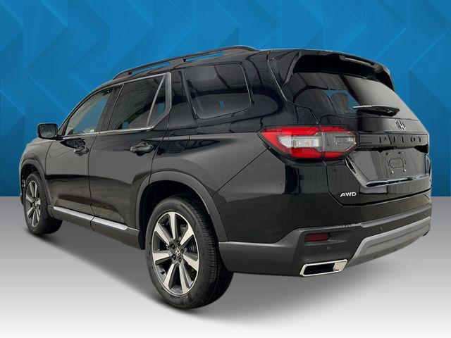 new 2025 Honda Pilot car, priced at $47,327