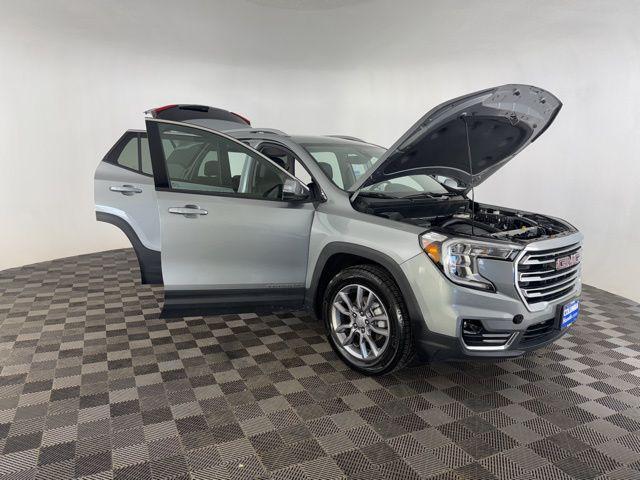 used 2024 GMC Terrain car, priced at $26,800