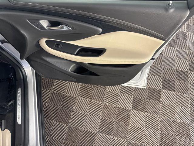 used 2018 Buick Envision car, priced at $14,300