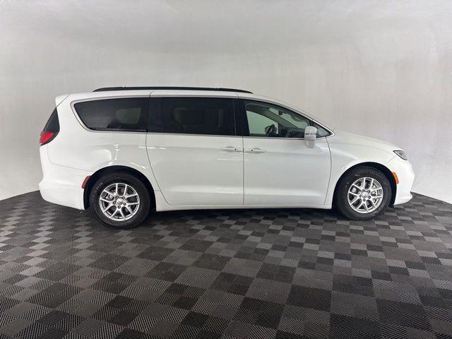 used 2022 Chrysler Pacifica car, priced at $22,300