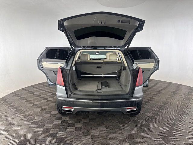 used 2021 Cadillac XT5 car, priced at $28,500