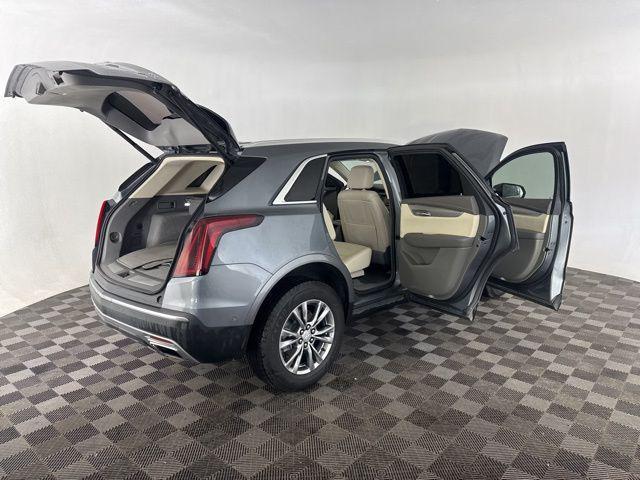 used 2021 Cadillac XT5 car, priced at $28,500