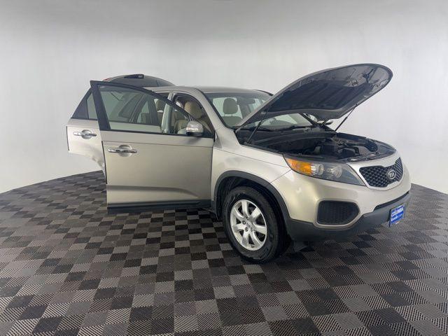 used 2013 Kia Sorento car, priced at $7,300