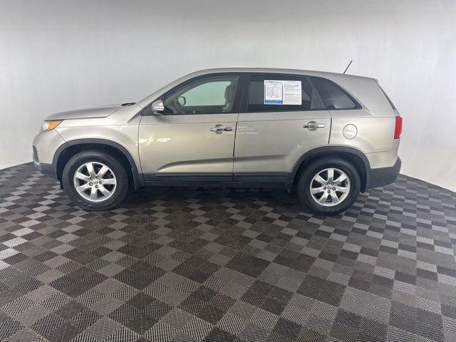 used 2013 Kia Sorento car, priced at $7,300