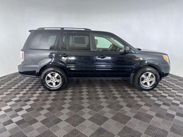 used 2007 Honda Pilot car, priced at $7,000