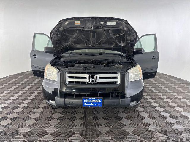 used 2007 Honda Pilot car, priced at $7,000