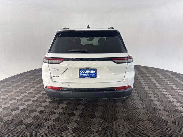 used 2024 Jeep Grand Cherokee car, priced at $26,000