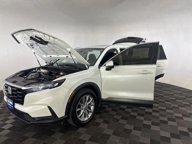 used 2023 Honda CR-V car, priced at $30,000