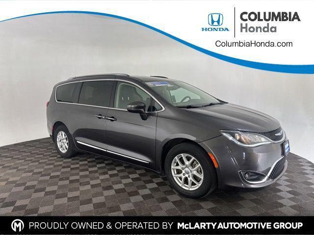 used 2020 Chrysler Pacifica car, priced at $14,800