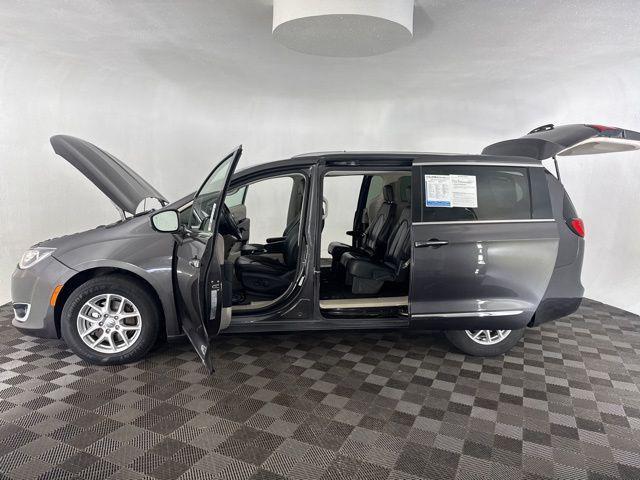 used 2020 Chrysler Pacifica car, priced at $14,800