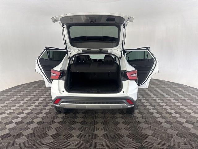 used 2024 Chevrolet Trax car, priced at $22,200
