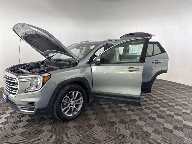 used 2024 GMC Terrain car, priced at $25,200