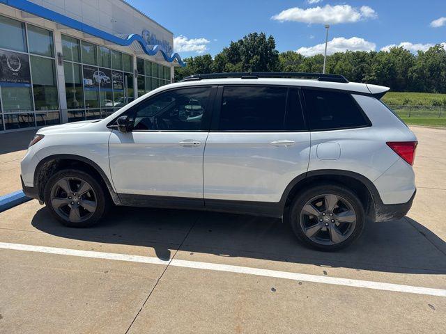 used 2021 Honda Passport car, priced at $32,000
