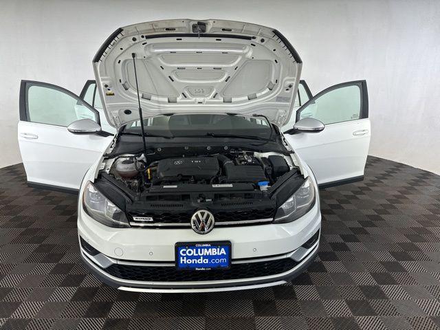 used 2019 Volkswagen Golf Alltrack car, priced at $22,400