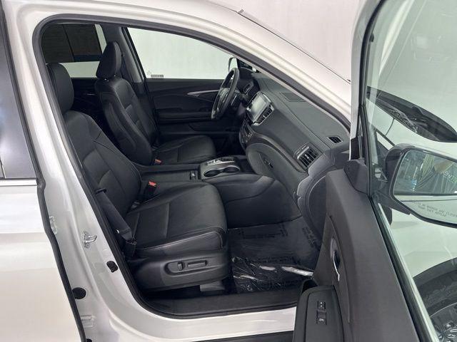used 2023 Honda Ridgeline car, priced at $32,500