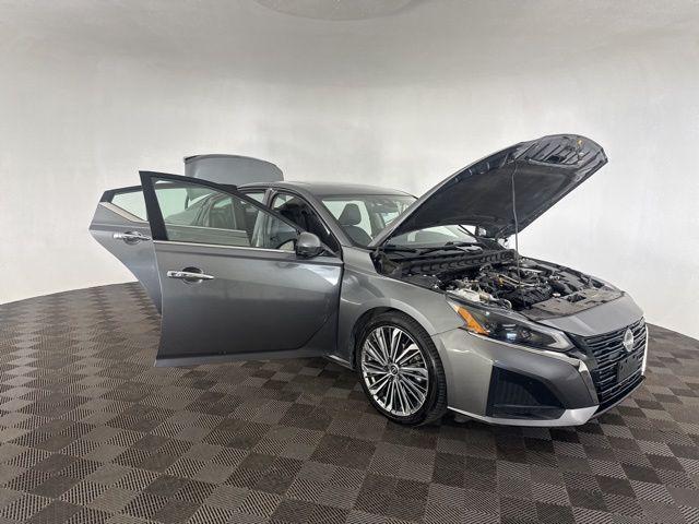 used 2023 Nissan Altima car, priced at $20,200