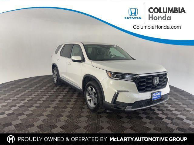 used 2024 Honda Pilot car, priced at $39,000