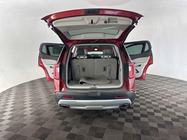 used 2023 GMC Acadia car, priced at $28,000