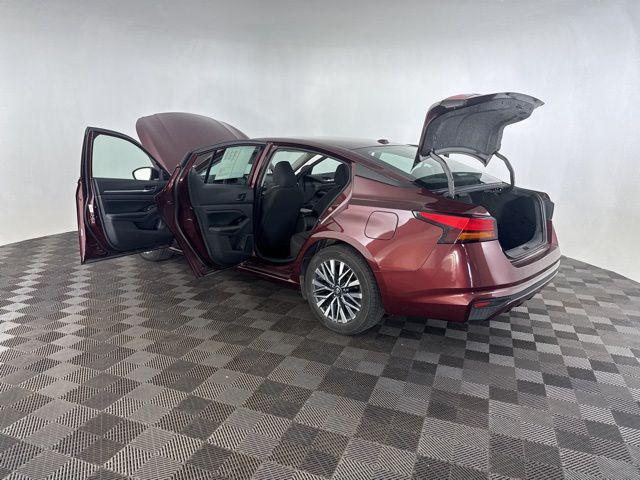 used 2023 Nissan Altima car, priced at $18,600