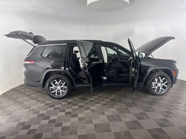 used 2024 Jeep Grand Cherokee L car, priced at $38,300