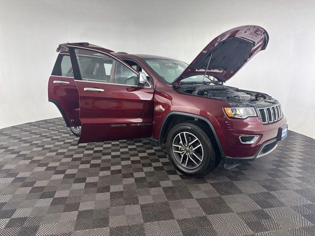 used 2020 Jeep Grand Cherokee car, priced at $20,000