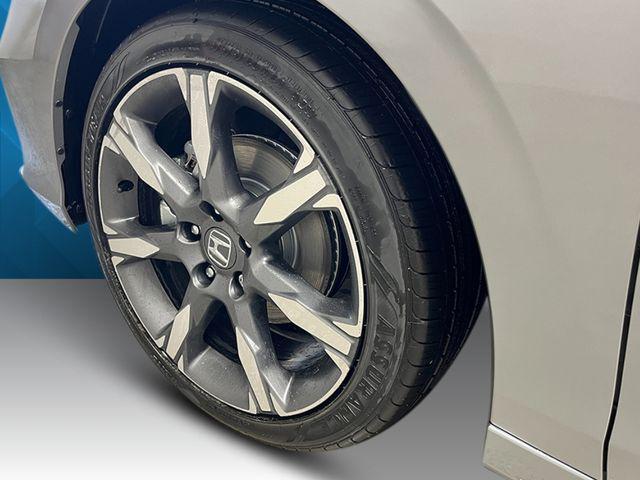 new 2026 Honda Civic Hybrid car, priced at $32,664