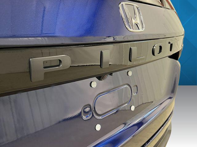new 2025 Honda Pilot car, priced at $44,800