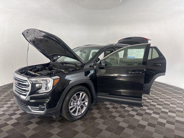 used 2024 GMC Terrain car, priced at $22,300