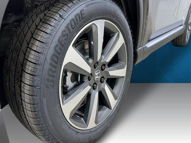 new 2025 Honda Pilot car, priced at $52,030