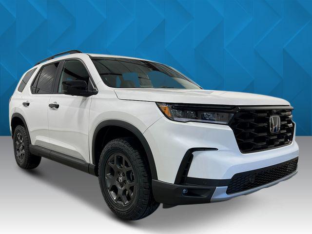 new 2025 Honda Pilot car, priced at $48,310