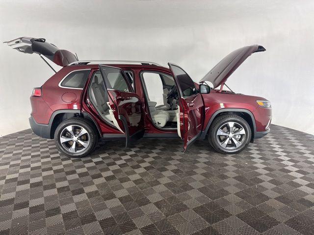used 2019 Jeep Cherokee car, priced at $19,600